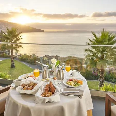 Les At The Cliff Bay - Portobay