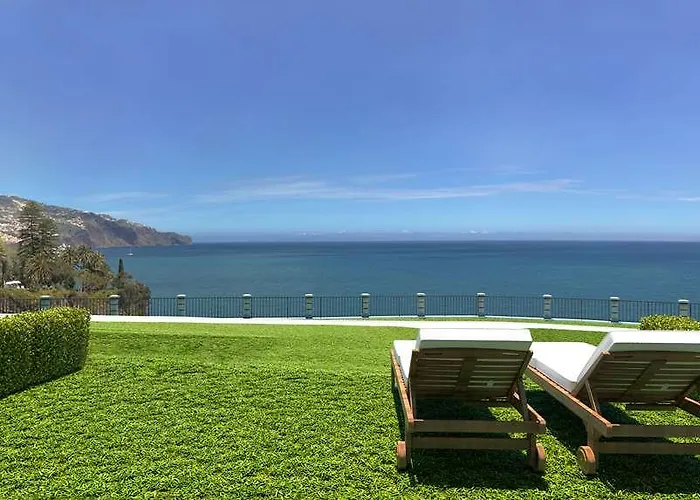 Les At The Cliff Bay - Portobay