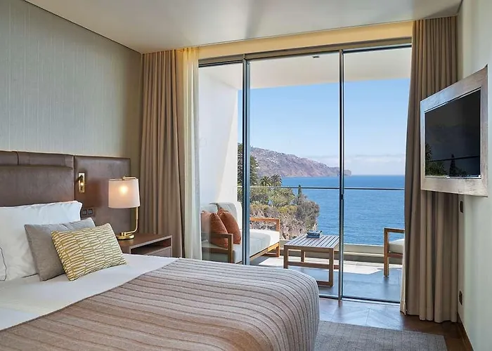Otel Les At The Cliff Bay - Portobay 5*
