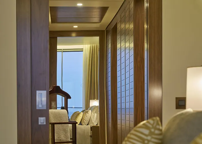 Otel Les At The Cliff Bay - Portobay Funchal