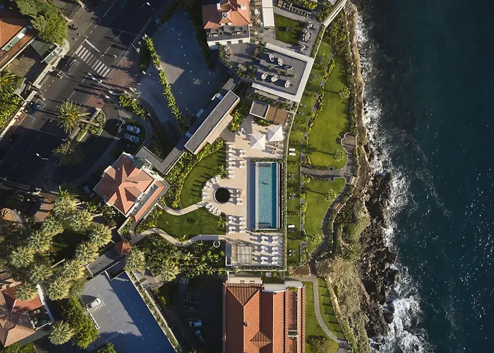 Les At The Cliff Bay - Portobay Otel 5*