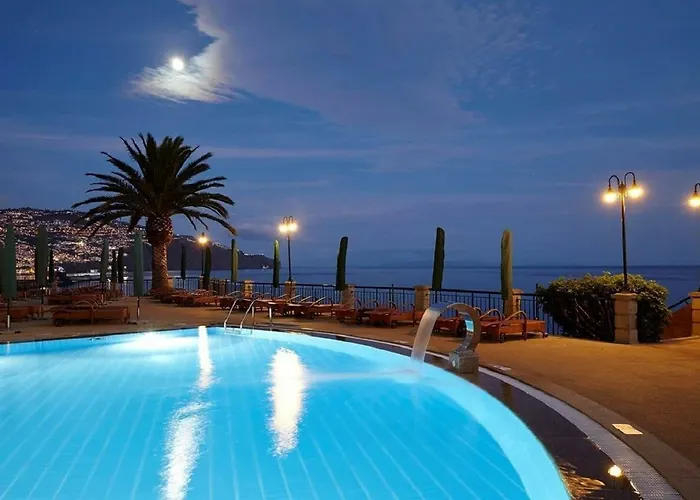 Les At The Cliff Bay - Portobay Otel 5*