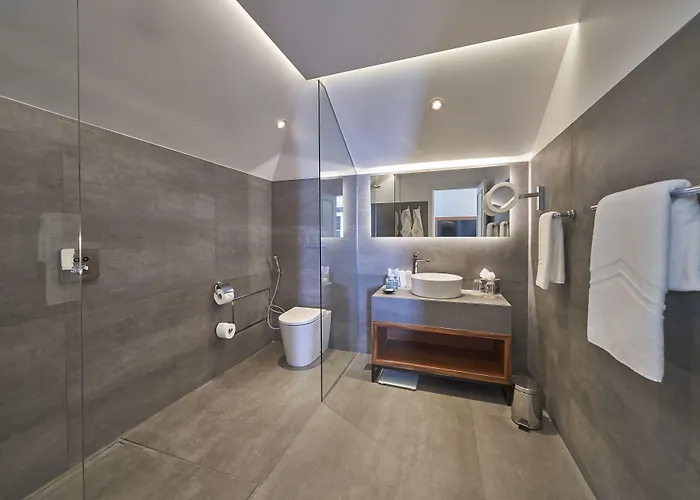 Les At The Cliff Bay - Portobay 5* 丰沙尔