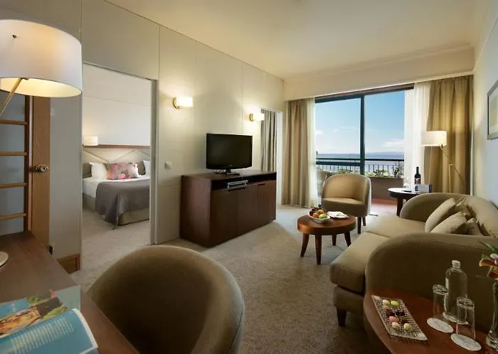 Les At The Cliff Bay - Portobay