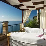 Les At The Cliff Bay - Portobay