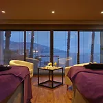 酒店 Les At The Cliff Bay - Portobay 5*