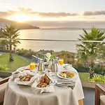 Les At The Cliff Bay - Portobay