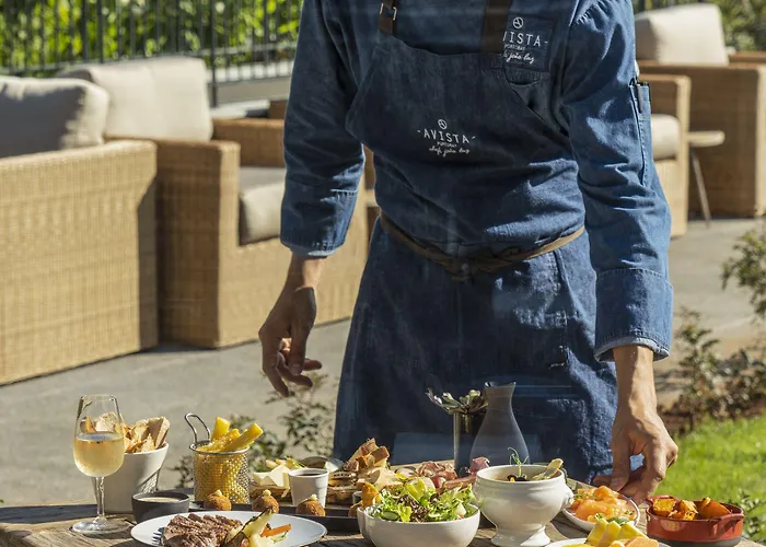 Otel Les At The Cliff Bay - Portobay