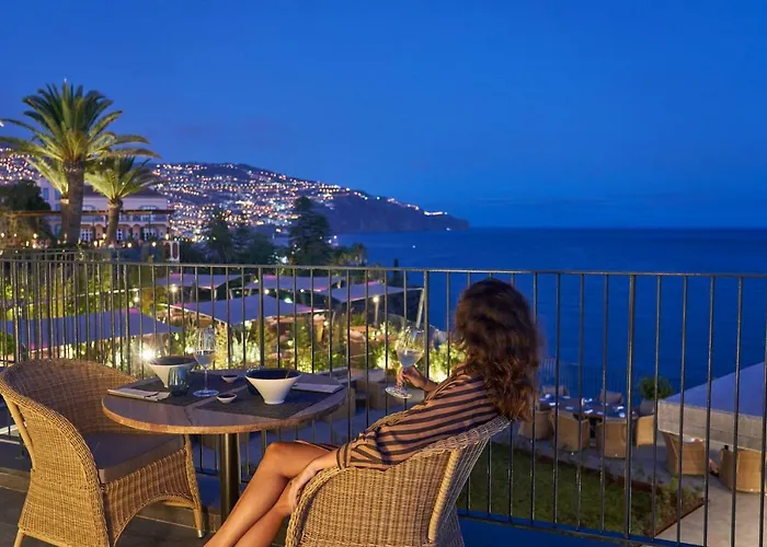 Otel Les At The Cliff Bay - Portobay 5*